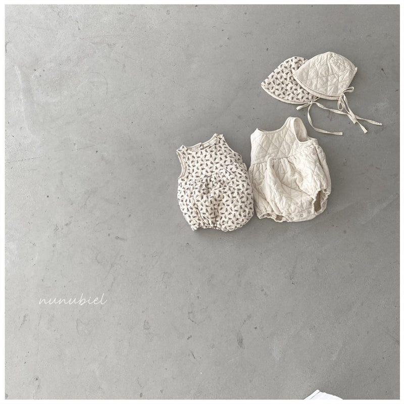 nunubiel / quilting romper & bonnet