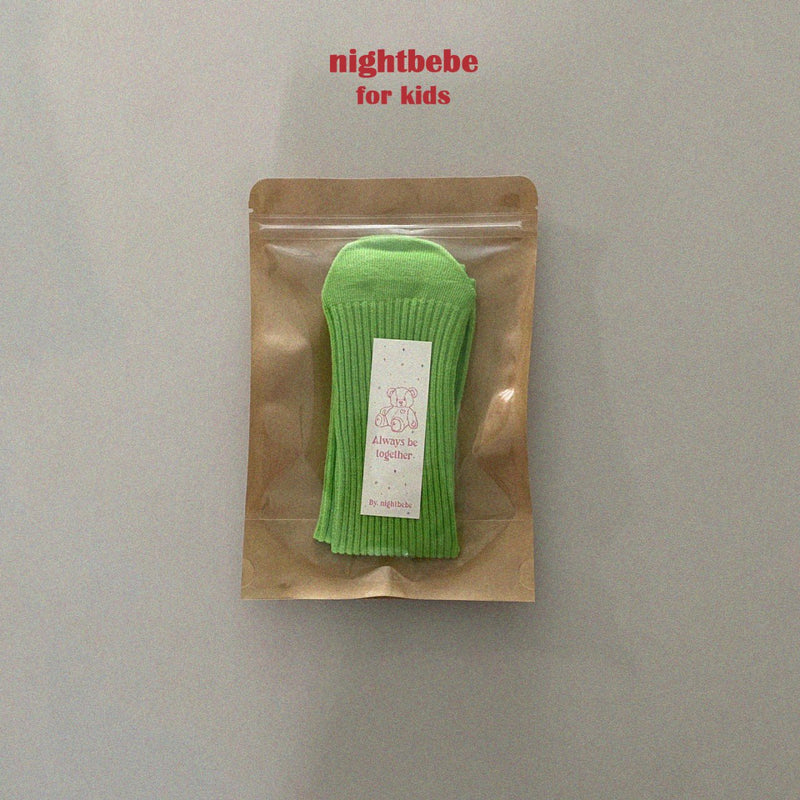 nightbebe / vivid socks