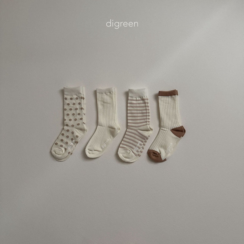 digreen / together white socks