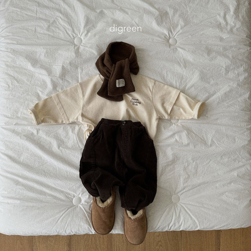 digreen / corduroy pants