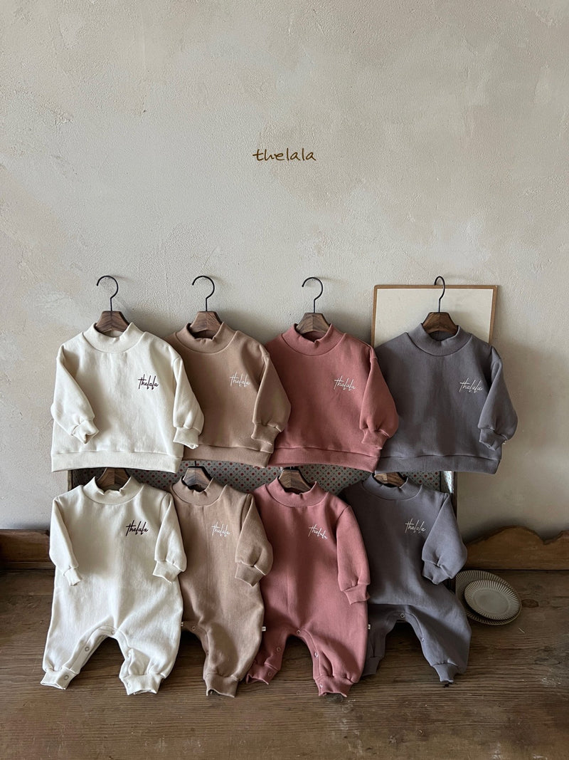 thelala / poo half polar suit