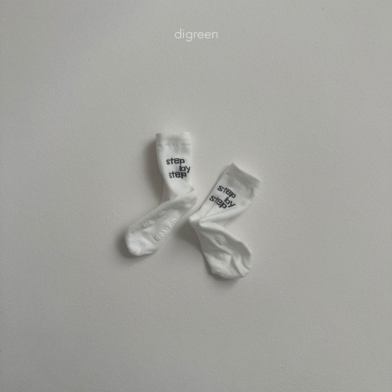 digreen / step socks【for kids】
