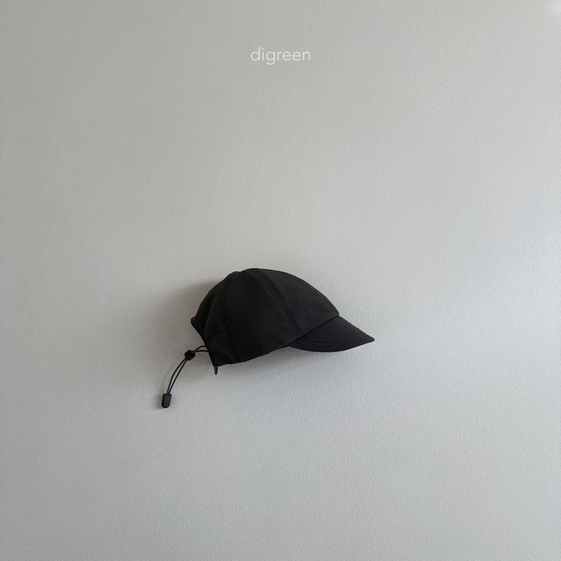 digreen / string cap
