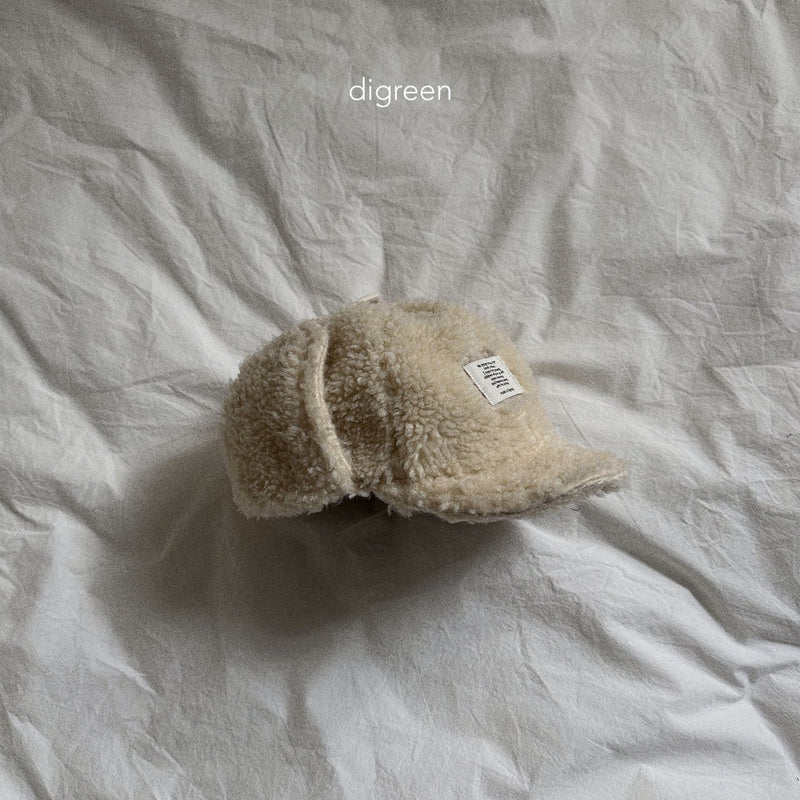 digreen /  teddy hat