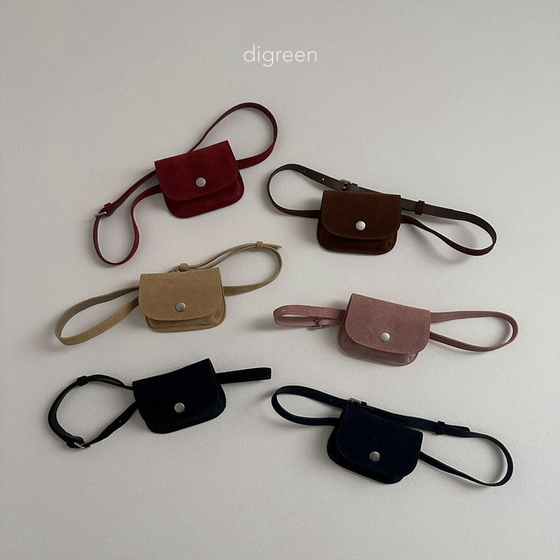 digreen / mini suede belt bag