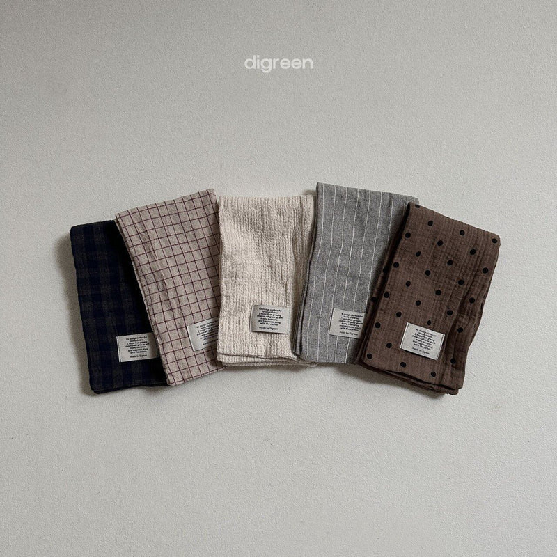 digreen / autumn scarf