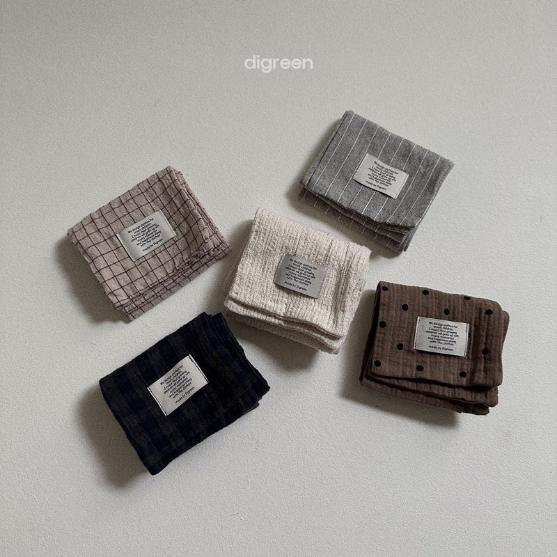 digreen / autumn scarf