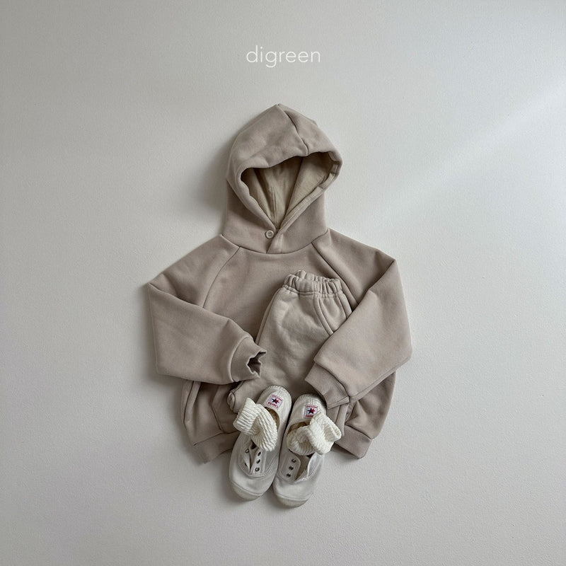 digreen / butter pants