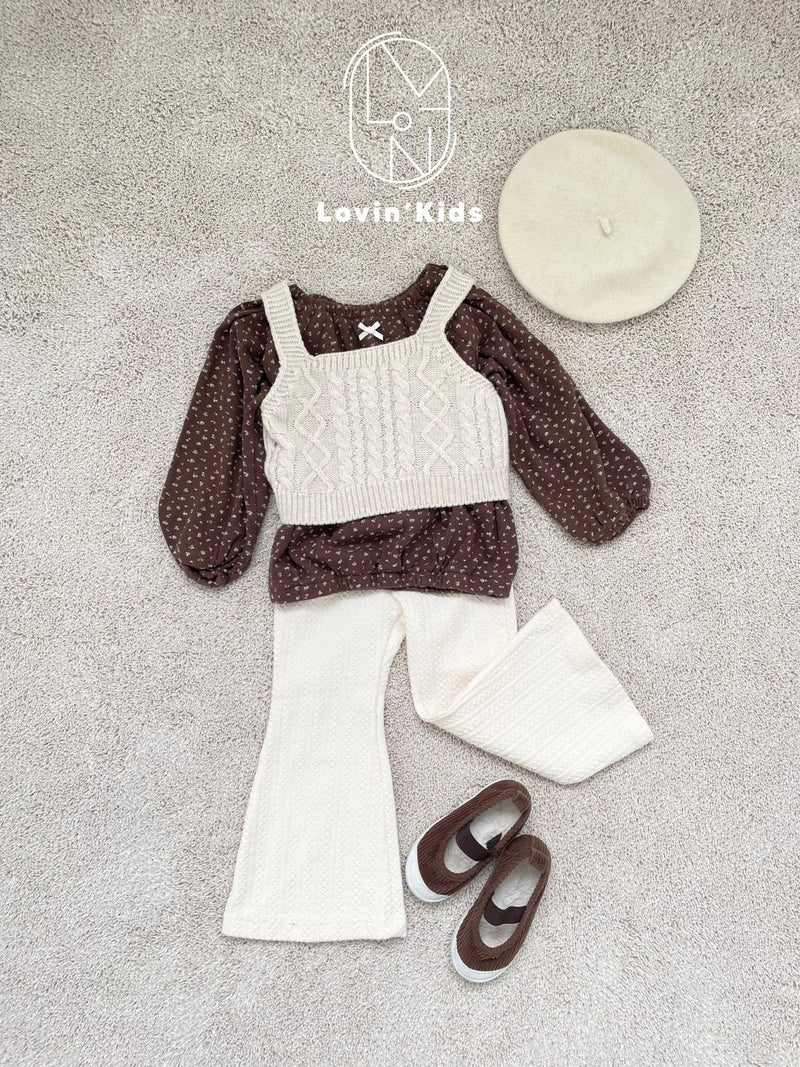 lovin / knit vest