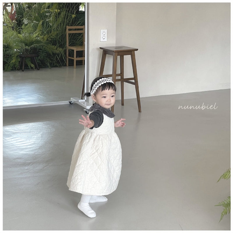 nunubiel / belo frill tees
