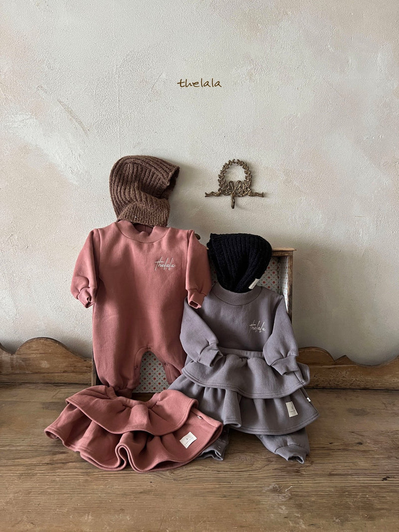 thelala / poo skirt