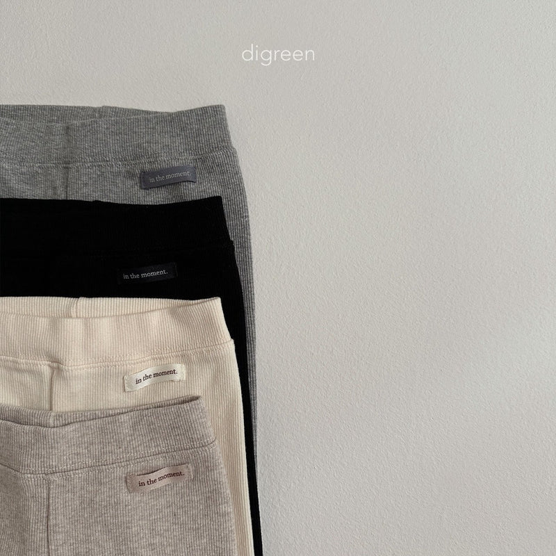 digreen / ari leggings