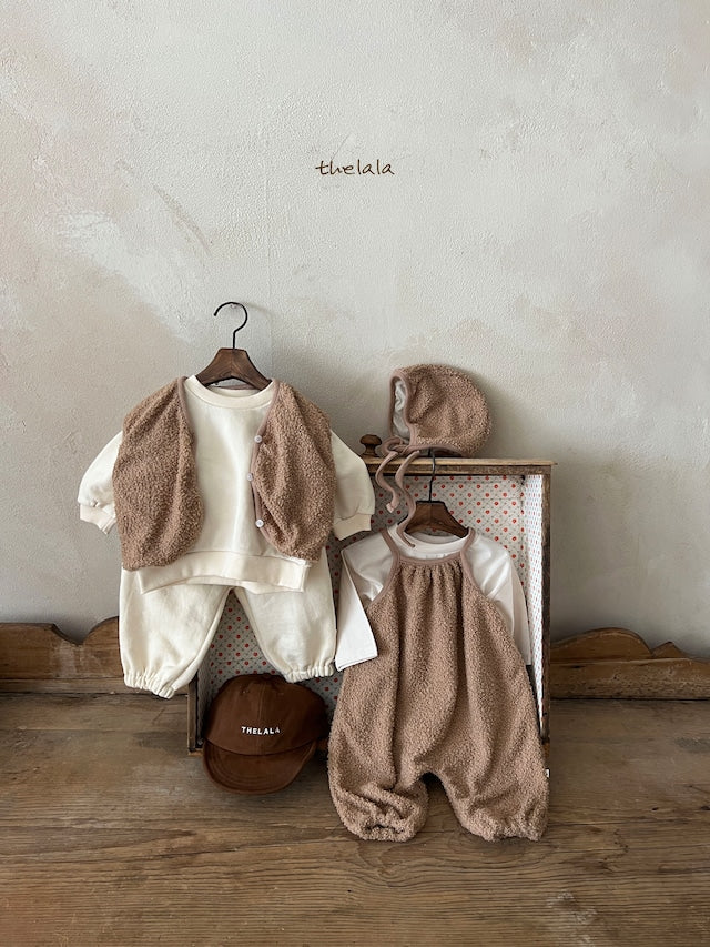 thelala / poodle vest