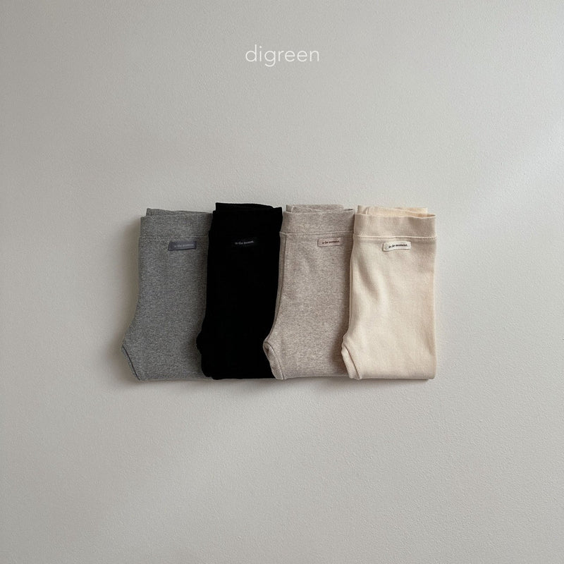 digreen / ari leggings