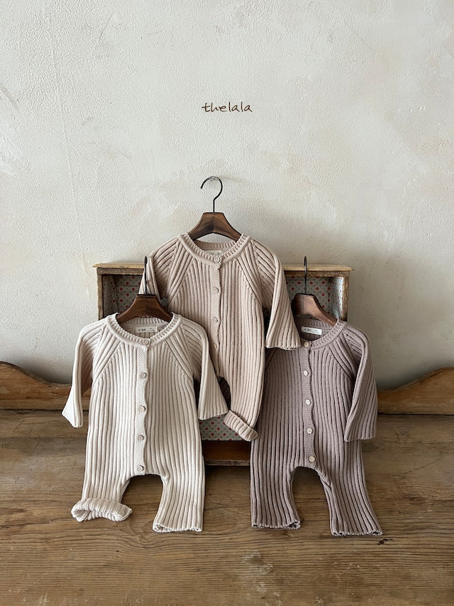 thelala / open knit suit
