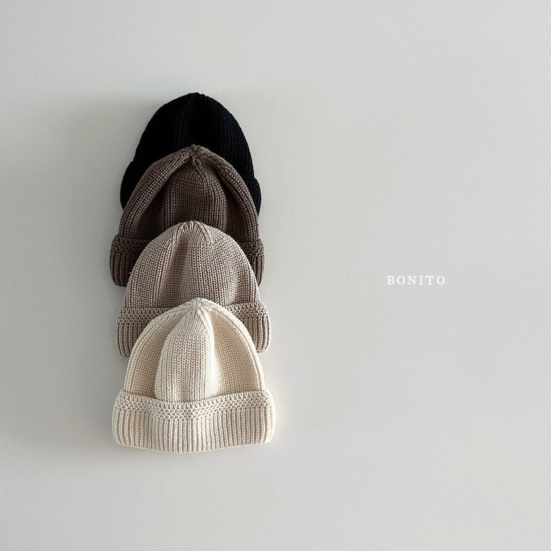 bonito / new knit beanie