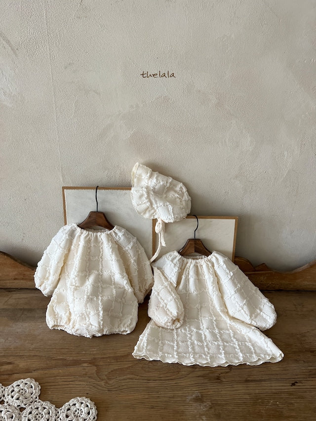 thelala / square suit
