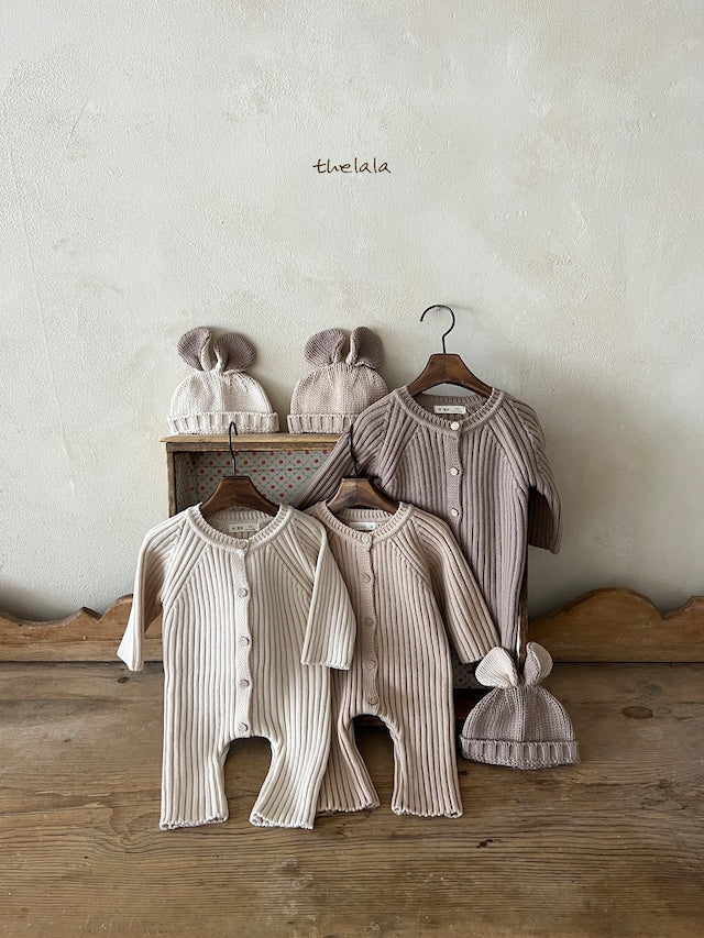 thelala / bunny knit beanie