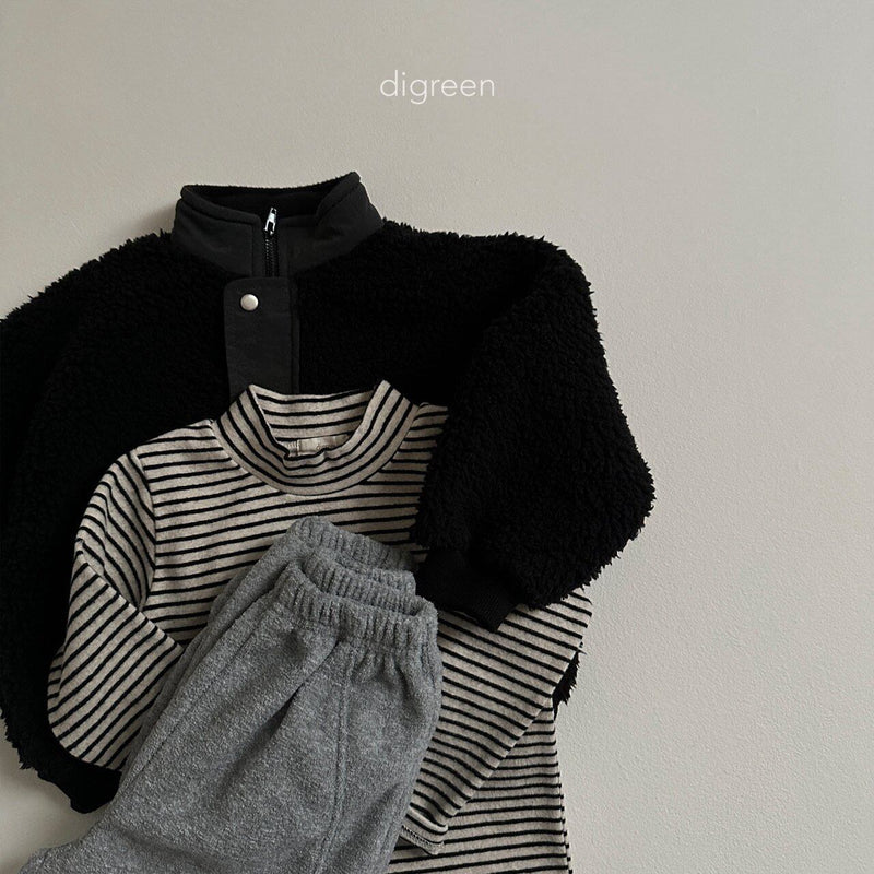 digreen / fleece half zipup mtm