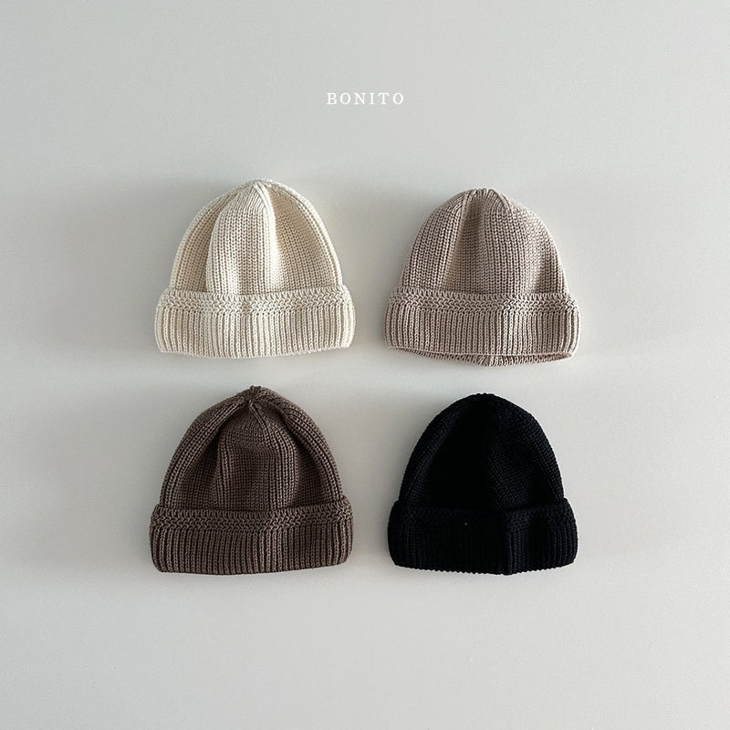 bonito / new knit beanie