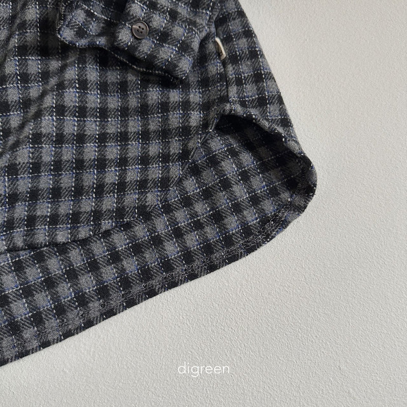 digreen / square shirt