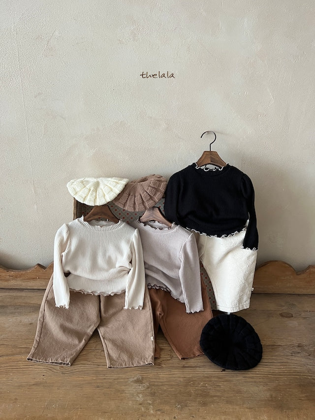 thelala / holy tee