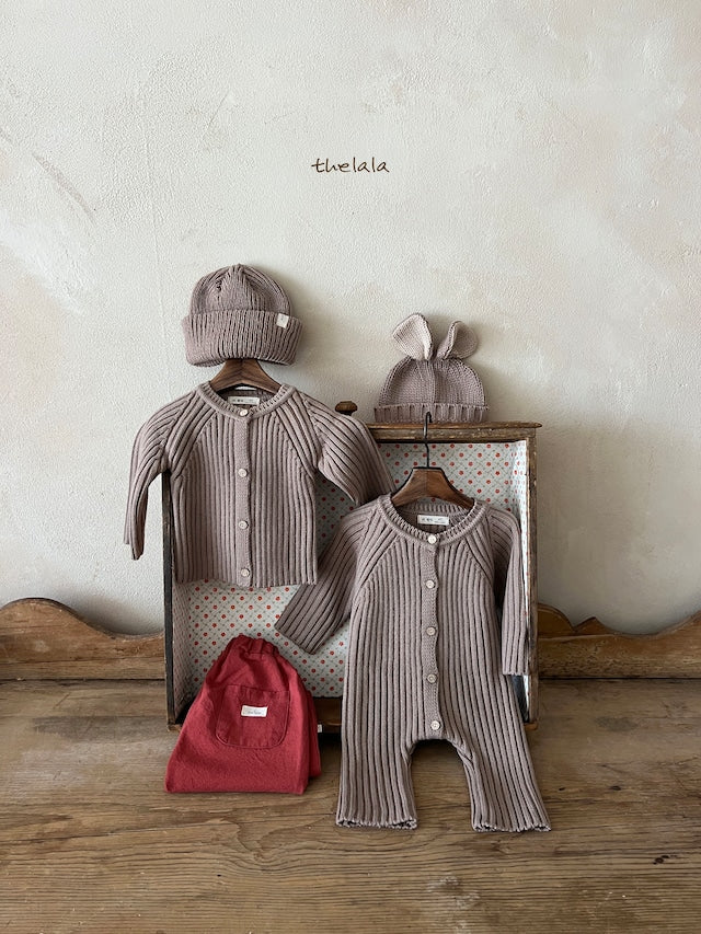 thelala / bunny knit beanie
