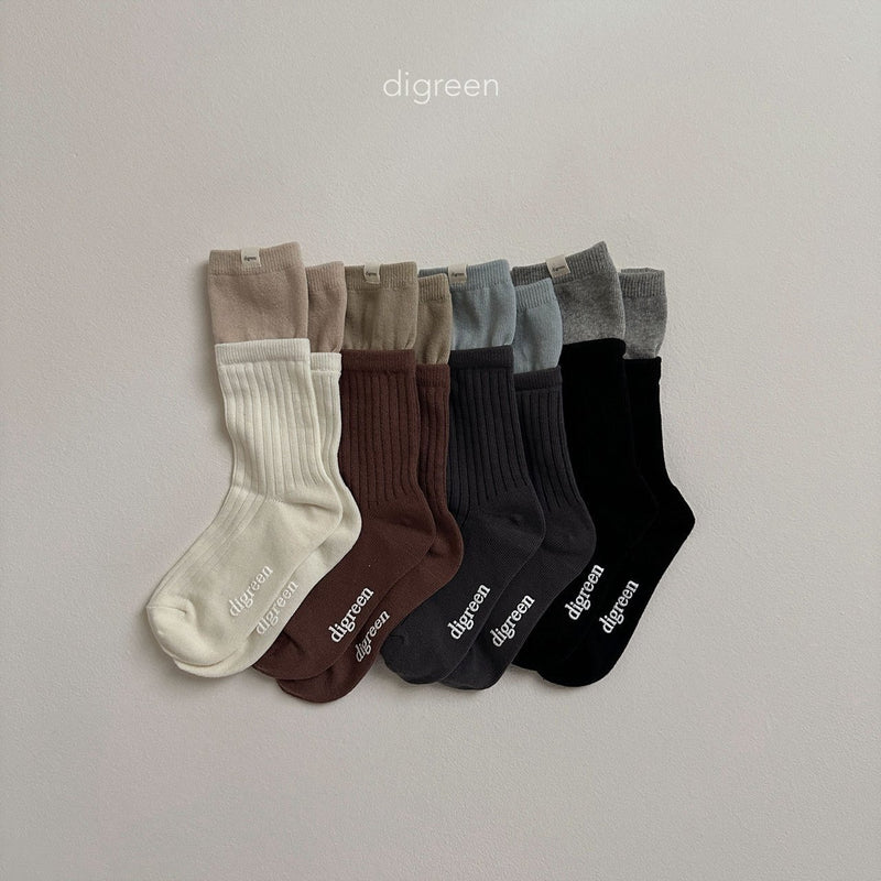 digreen / layered socks