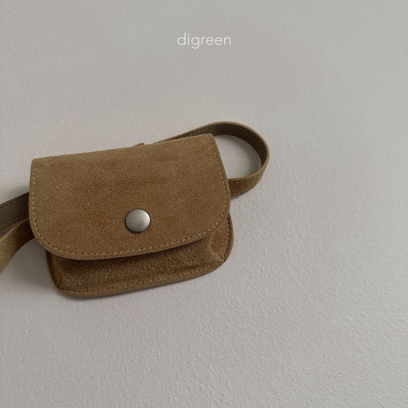 digreen / mini suede belt bag