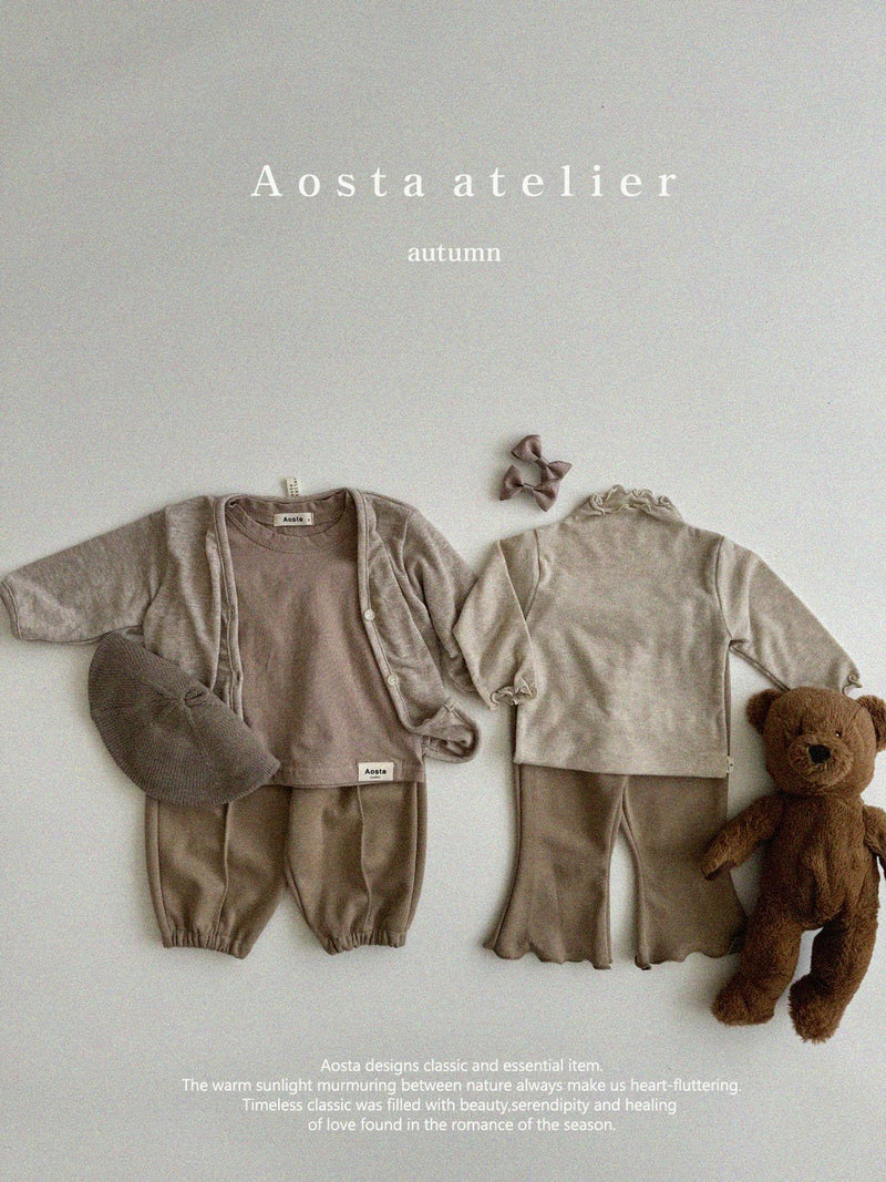 aosta / essential tee