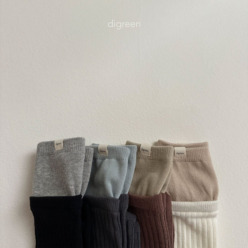 digreen / layered socks