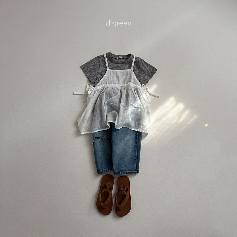 digreen / letter tee