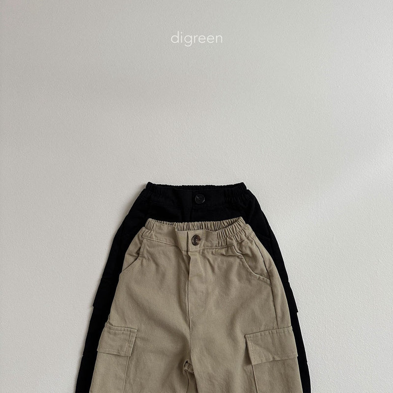 digreen / cargo pants