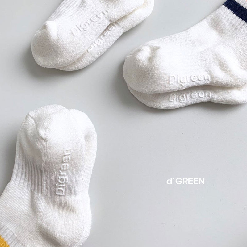digreen / monami socks
