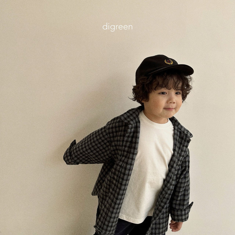 digreen / square shirt