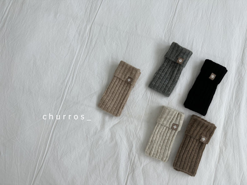 churros / finger less glove