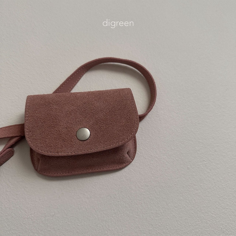 digreen / mini suede belt bag