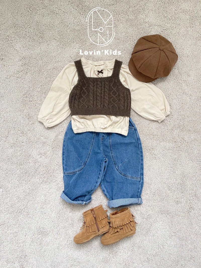 lovin / knit vest