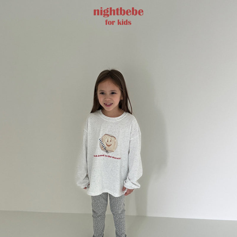 nightbebe / bread tee