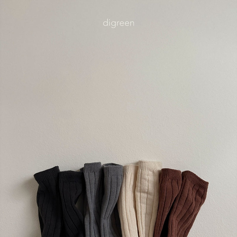 digreen / together white socks