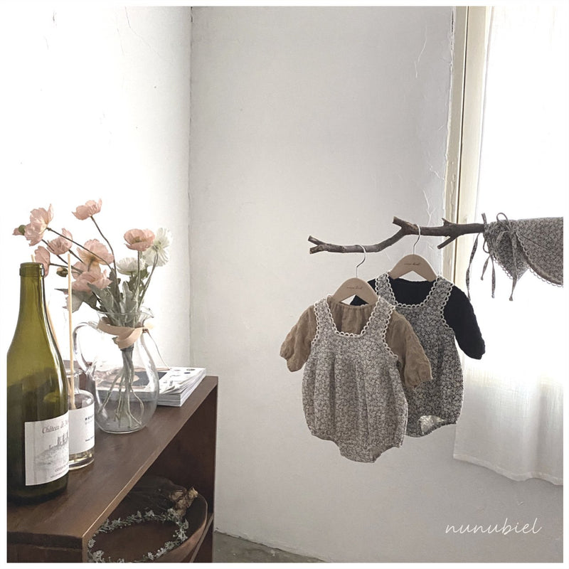 nunubiel/ bebe pancy romper & bonnet