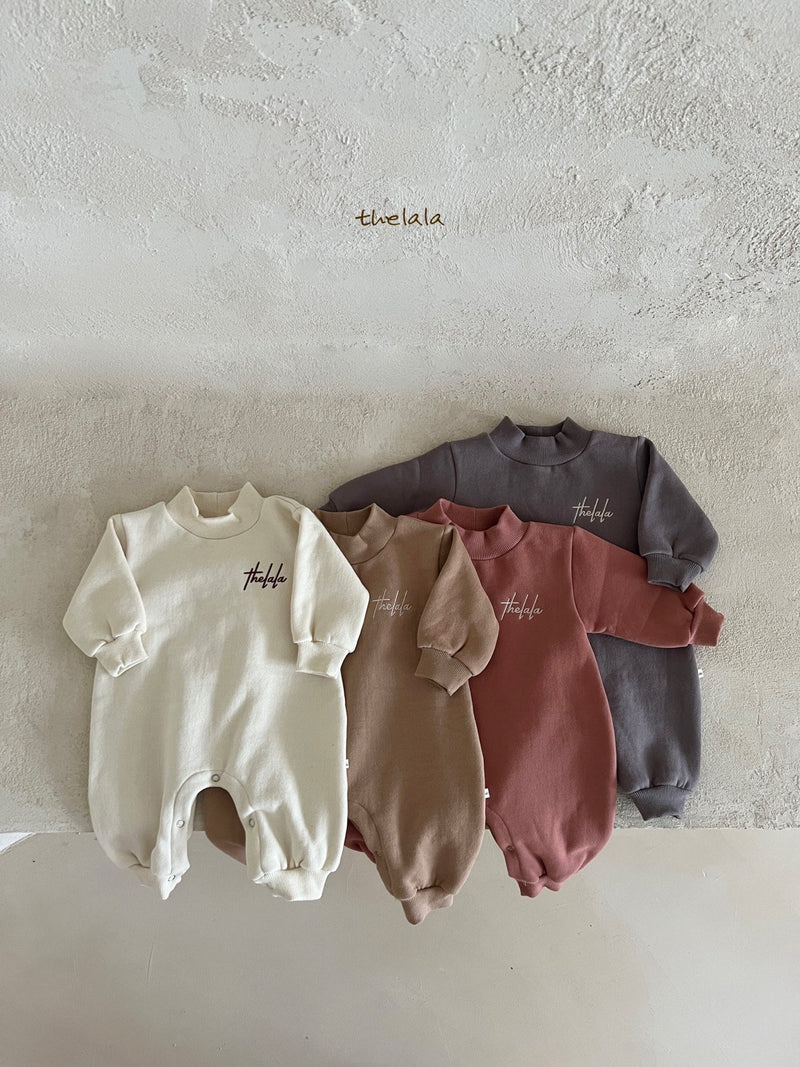 thelala / poo half polar suit