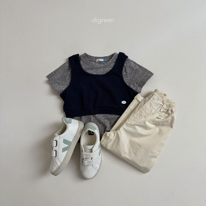 digreen / momo vest