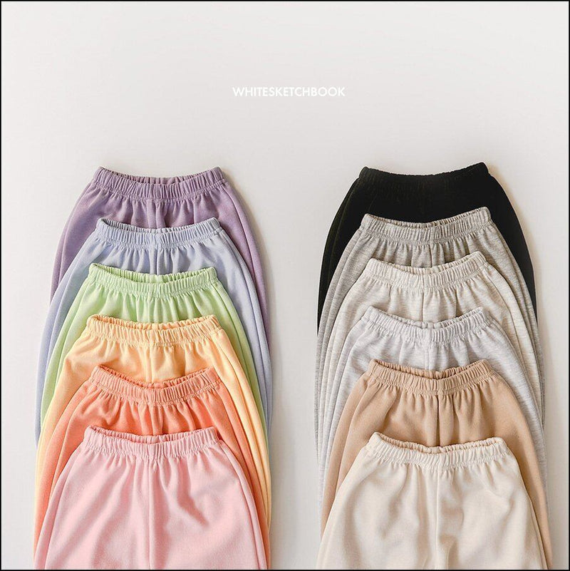 『8/31まで特別価格』white sketch book / rainbow jogger pants【for kids&Jr.】