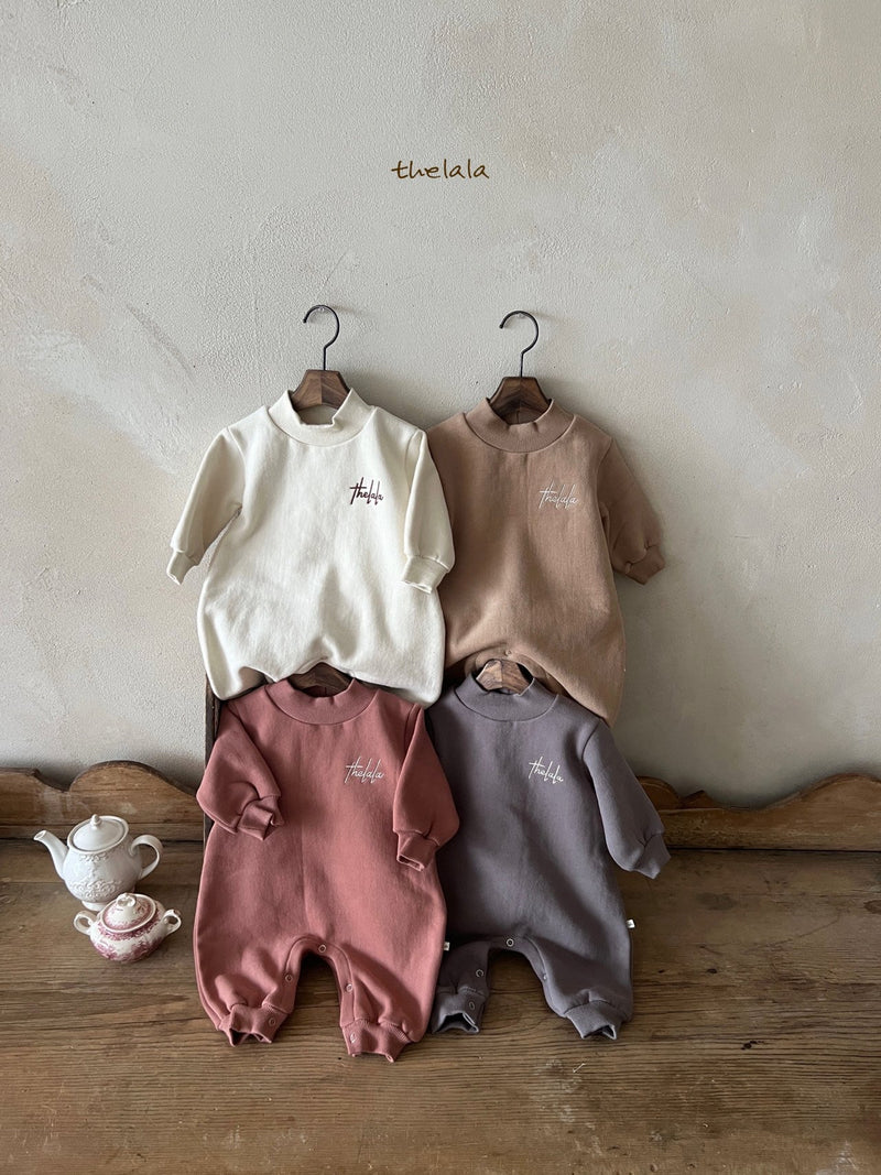 thelala / poo half polar suit