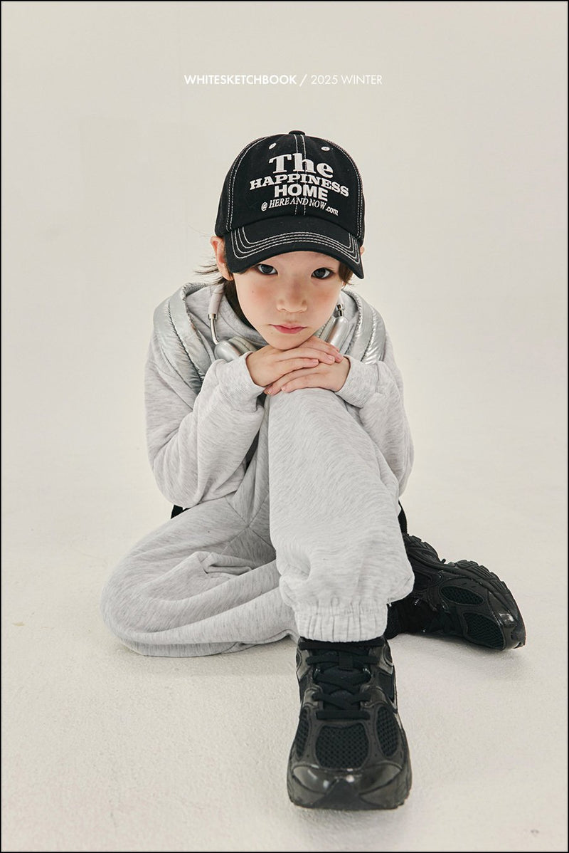 white sketch book / bosong jogger pants【for kids&Jr.】