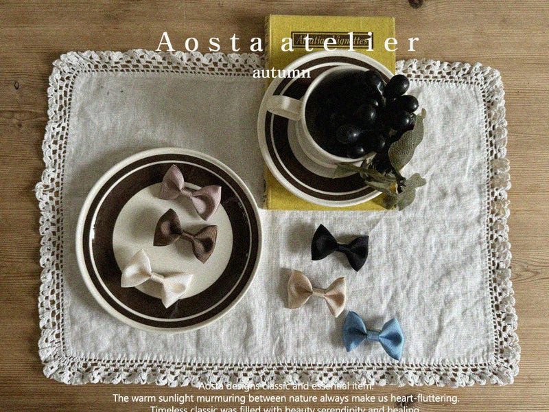 aosta / ribbon pin