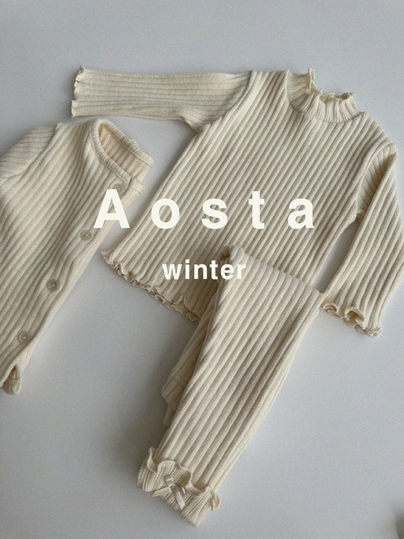 aosta / camellia tee