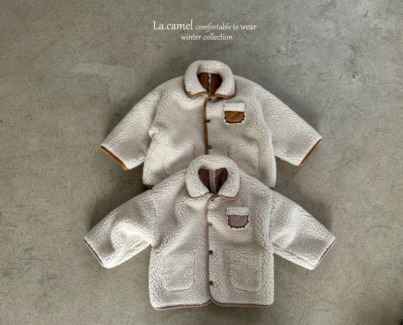 la camel  / reversible signature jacket