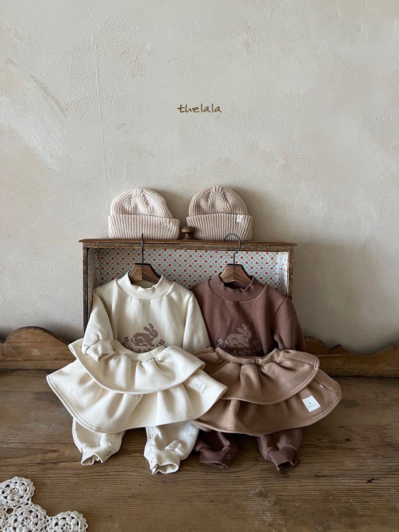 thelala / poo skirt